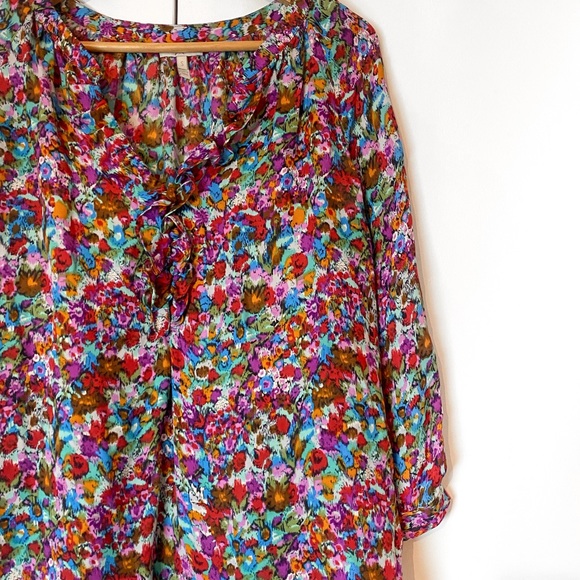 Joie | Floral Abstract Calbasas MagPie Pattern Silk Blouse - Picture 5 of 7